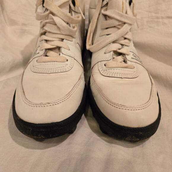 Vintage 1988 Nike Land Shark Football Cleats Size 12 Style 890103FT2 - Picture 3 of 11